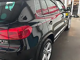 Used 2016 Volkswagen Tiguan R-Line Edition Black - Interior and Exterior details 8