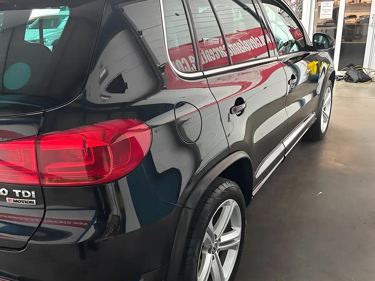 Used 2016 Volkswagen Tiguan R-Line Edition Black - Interior and Exterior details 8