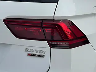 Used 2016 Volkswagen Tiguan R-Line White - Interior and Exterior details 18