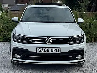 Used 2016 Volkswagen Tiguan R-Line White - Interior and Exterior details 5