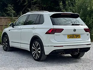 Used 2016 Volkswagen Tiguan R-Line White - Interior and Exterior details 7