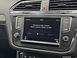 Used 2016 Volkswagen Tiguan R-Line White - Interior and Exterior details 11