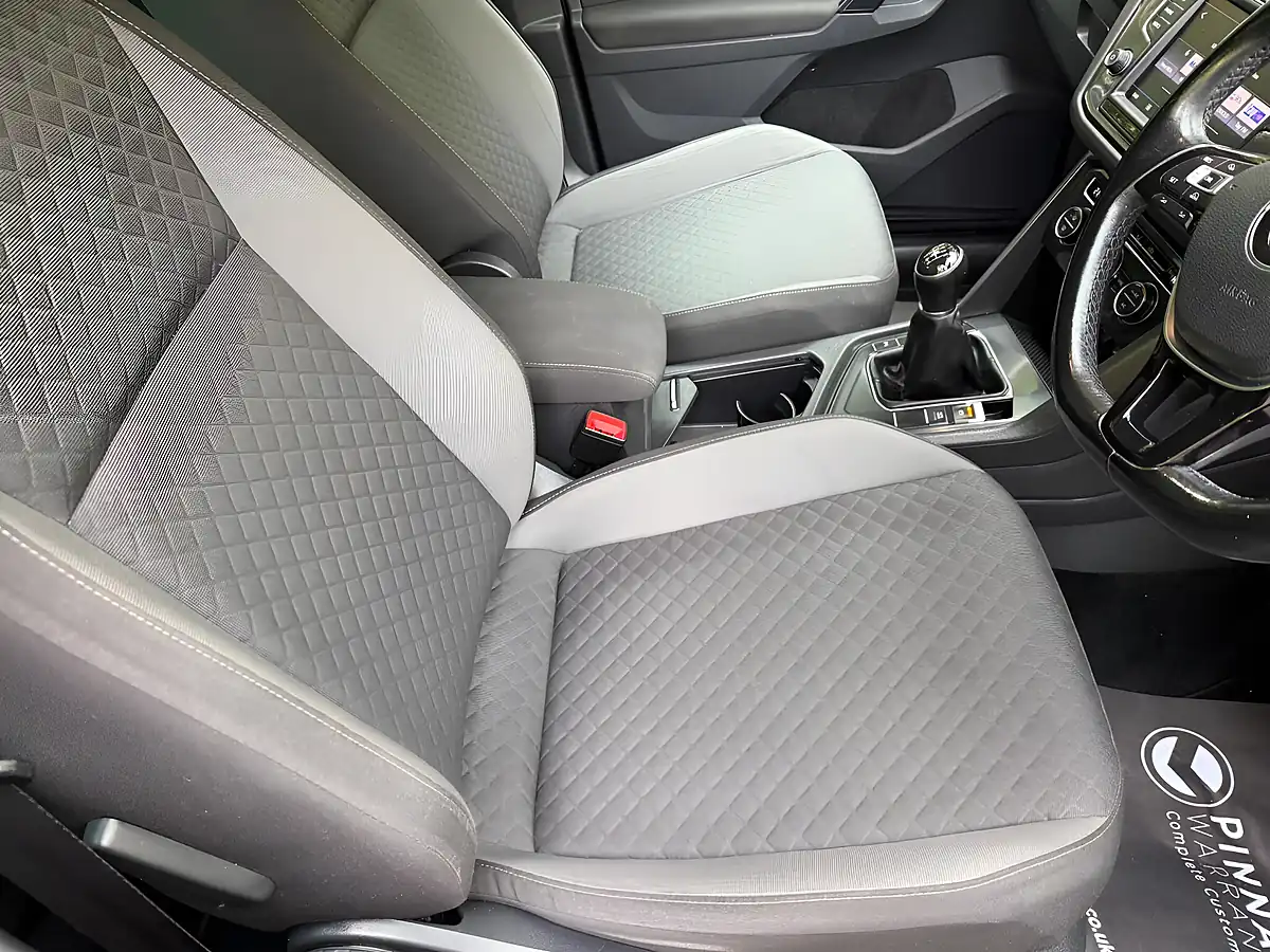 Used 2016 Volkswagen Tiguan Se Grey - Interior and Exterior details 16