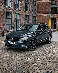 Used 2016 Volkswagen Tiguan Se Nav Grey - Interior and Exterior details 3