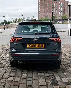Used 2016 Volkswagen Tiguan Se Nav Grey - Interior and Exterior details 8