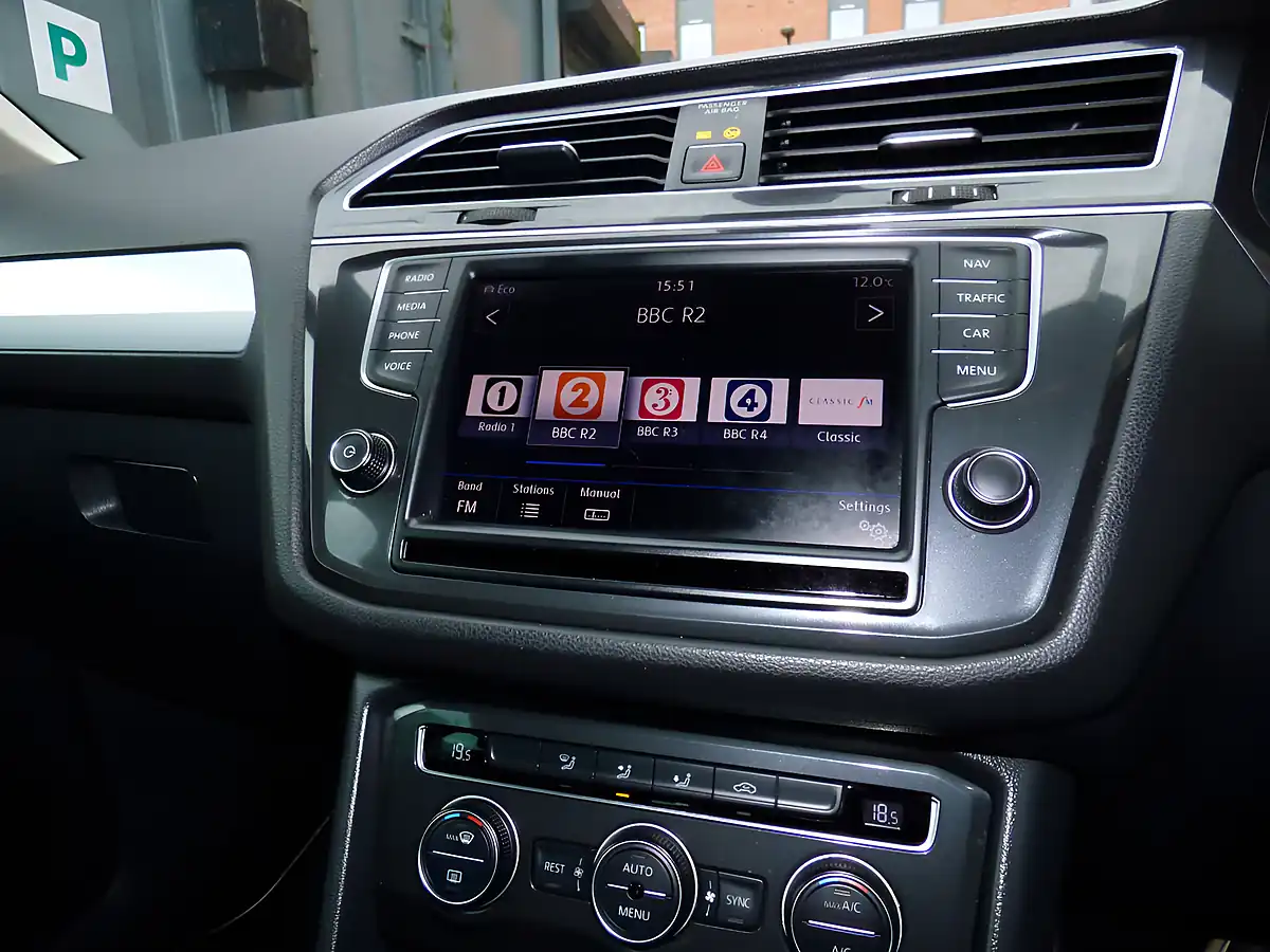 Used 2016 Volkswagen Tiguan Se Nav Grey - Interior and Exterior details 12
