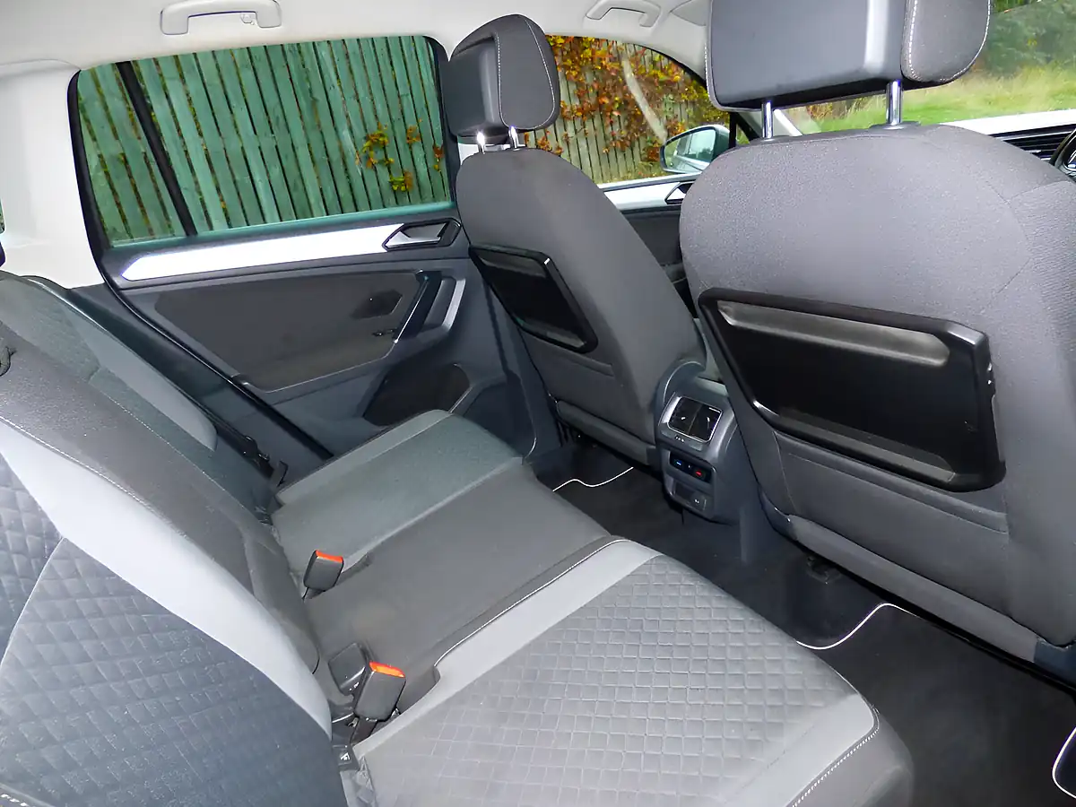 Used 2016 Volkswagen Tiguan Se Nav Grey - Interior and Exterior details 15