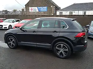 Used 2016 Volkswagen Tiguan Se Navigation Black - Interior and Exterior details 4