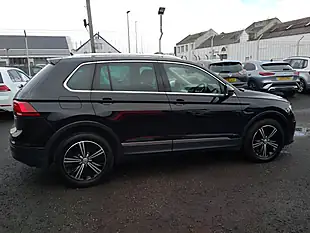 Used 2016 Volkswagen Tiguan Se Navigation Black - Interior and Exterior details 8