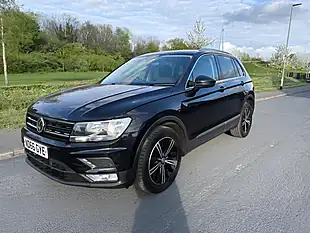 Used 2016 Volkswagen Tiguan Se Navigation Black - Interior and Exterior details 5