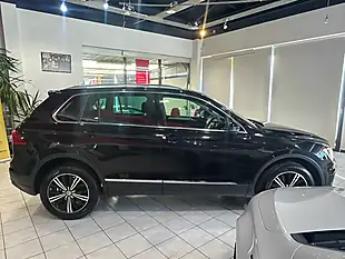 Used 2016 Volkswagen Tiguan Se Navigation Black - Interior and Exterior details 6
