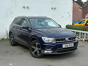 Used 2016 Volkswagen Tiguan Se Navigation Blue - Interior and Exterior details 2