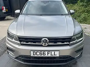 Used 2016 Volkswagen Tiguan Se Navigation Silver - Interior and Exterior details 12