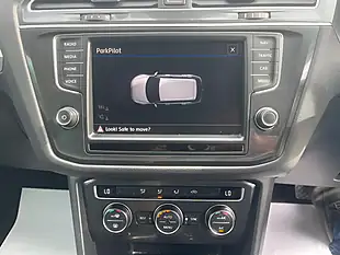 Used 2016 Volkswagen Tiguan Se Navigation Silver - Interior and Exterior details 18