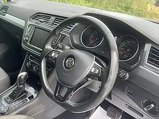 Used 2016 Volkswagen Tiguan Se Navigation Silver - Interior and Exterior details 6
