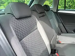 Used 2016 Volkswagen Tiguan Se Navigation Silver - Interior and Exterior details 8