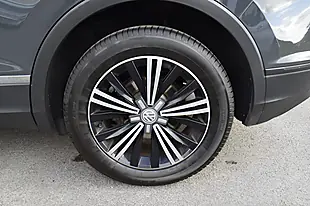 Used 2016 Volkswagen Tiguan Se Navigation Urano Grey - Interior and Exterior details 14