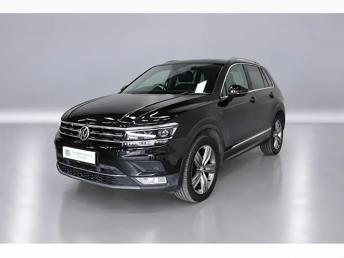 Used 2016 Volkswagen Tiguan Sel Black - Interior and Exterior details 2