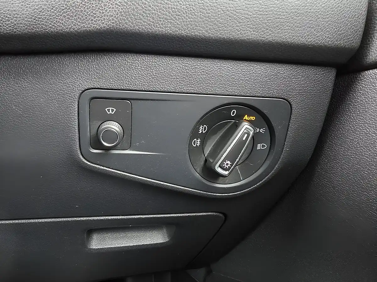 Used 2016 Volkswagen Tiguan Sel Grey - Interior and Exterior details 16