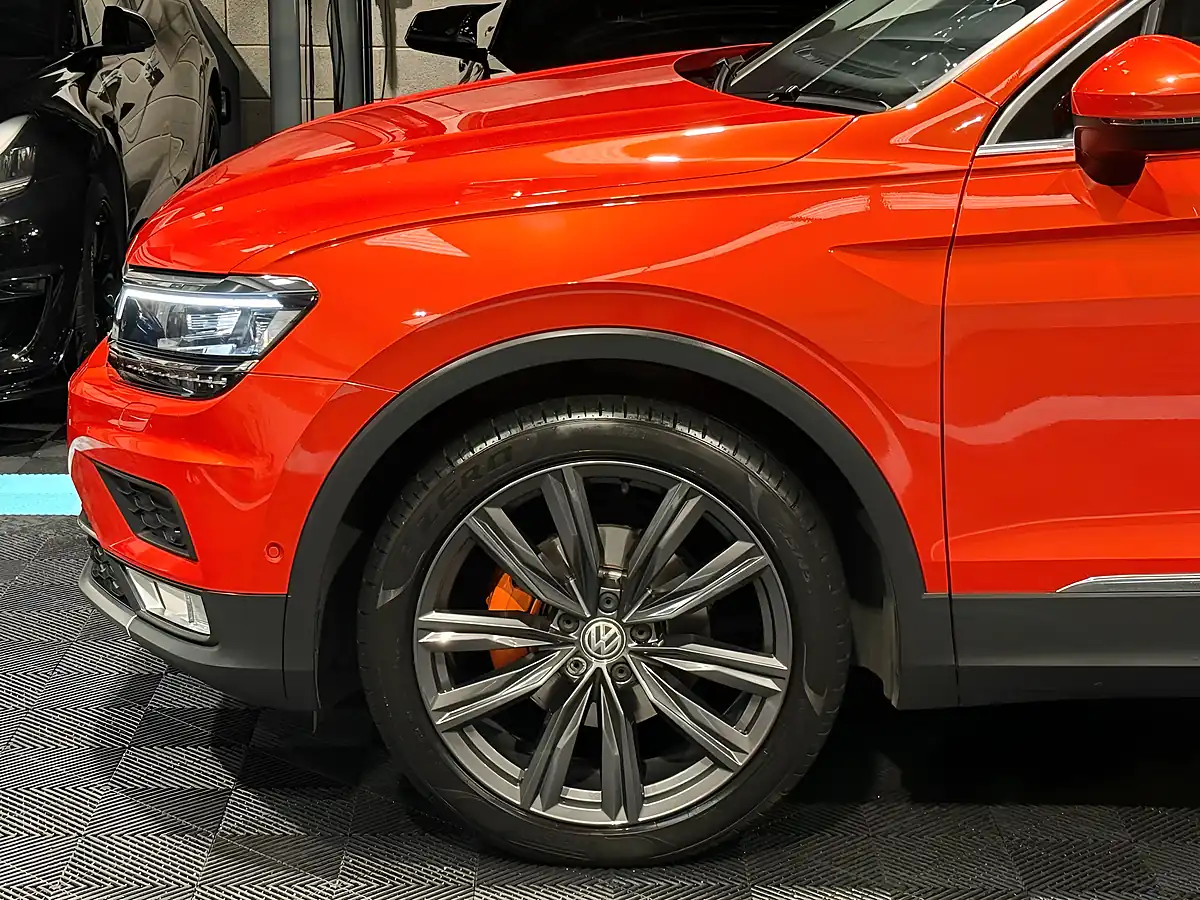 Used 2016 Volkswagen Tiguan Sel Orange - Interior and Exterior details 10