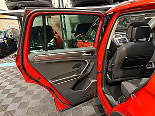 Used 2016 Volkswagen Tiguan Sel Orange - Interior and Exterior details 15