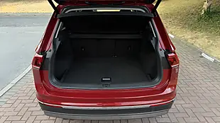 Used 2016 Volkswagen Tiguan Sel Red - Interior and Exterior details 11