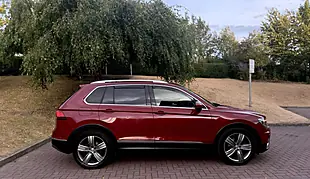 Used 2016 Volkswagen Tiguan Sel Red - Interior and Exterior details 5