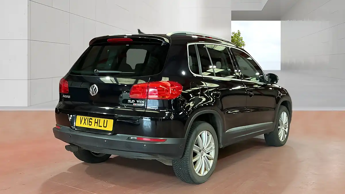Used 2016 Volkswagen Tiguan Tech Match Edition Black - Interior and Exterior details 2