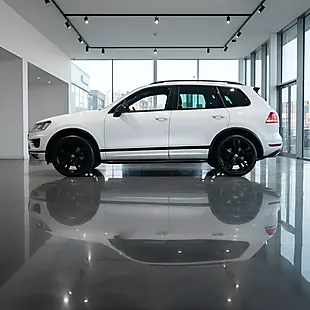 Used 2016 Volkswagen Touareg Bluemotion Tech R-Line White - Interior and Exterior details 15