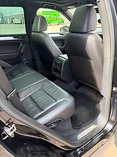 Used 2016 Volkswagen Touareg R-Line Black - Interior and Exterior details 8