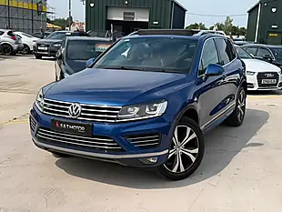 Used 2016 Volkswagen Touareg R-Line Blue - Interior and Exterior details 7