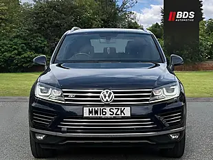 Used 2016 Volkswagen Touareg R-Line Blue - Interior and Exterior details 10