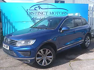 Used 2016 Volkswagen Touareg R-Line Blue - Interior and Exterior details 3