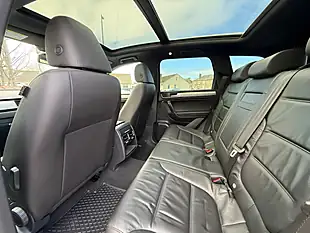 Used 2016 Volkswagen Touareg R-Line Grey - Interior and Exterior details 15