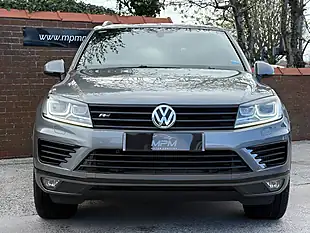 Used 2016 Volkswagen Touareg R-Line Grey - Interior and Exterior details 7