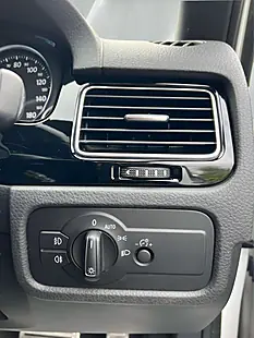 Used 2016 Volkswagen Touareg R-Line White - Interior and Exterior details 14