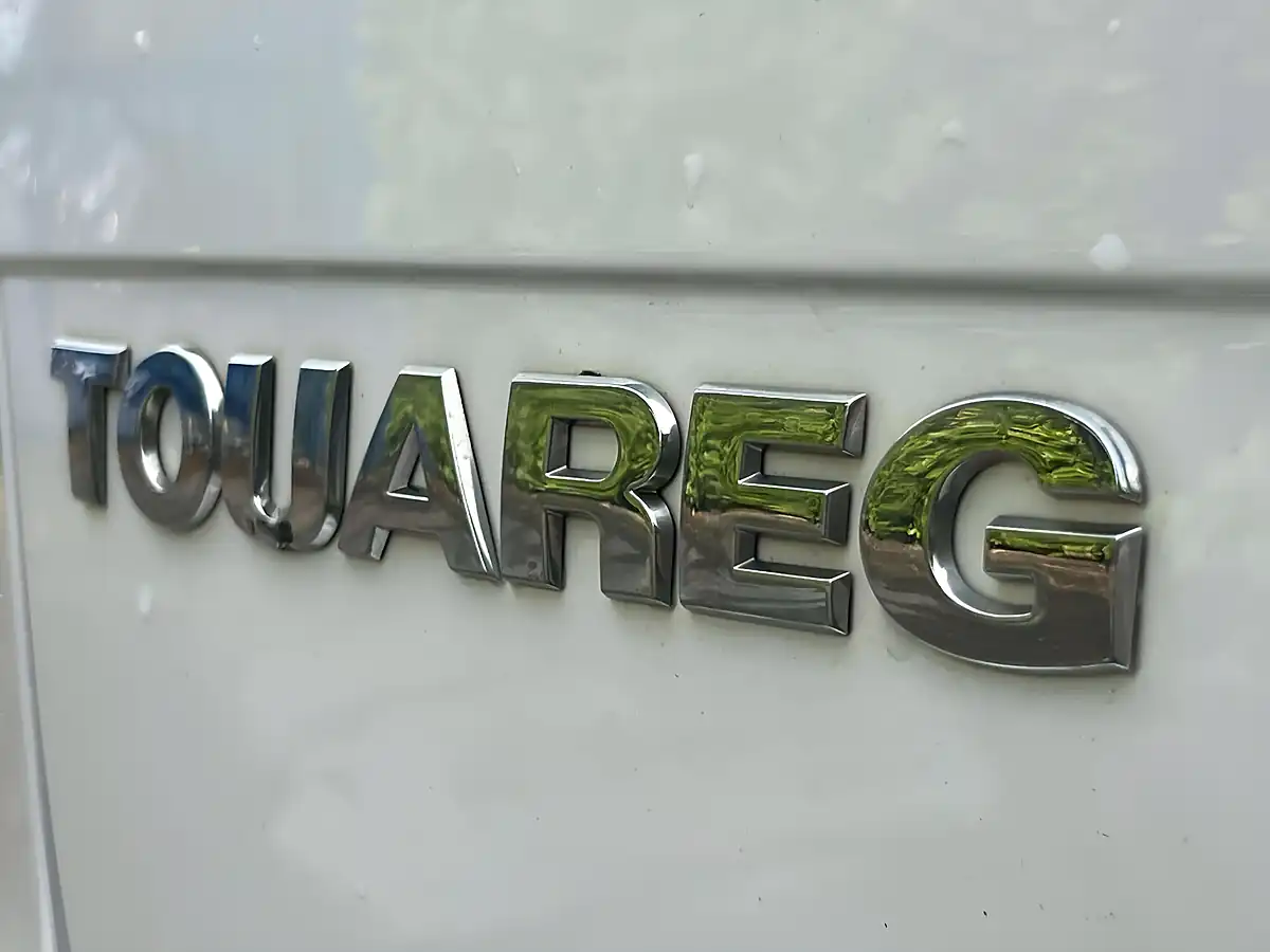 Used 2016 Volkswagen Touareg R-Line White - Interior and Exterior details 19