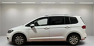 Used 2016 Volkswagen Touran Se Family White - Interior and Exterior details 4