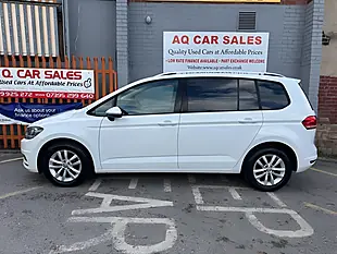 Used 2016 Volkswagen Touran Se Family White - Interior and Exterior details 4
