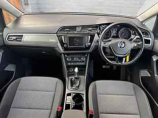Used 2016 Volkswagen Touran Se Family White - Interior and Exterior details 9