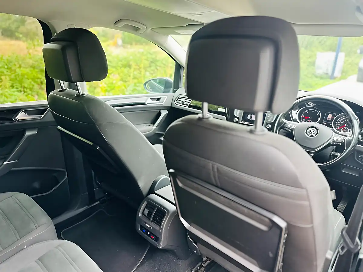 Used 2016 Volkswagen Touran Sel Grey - Interior and Exterior details 20