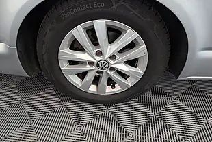 Used 2016 Volkswagen Transporter Bluemotion Tech Trendline Silver - Interior and Exterior details 10