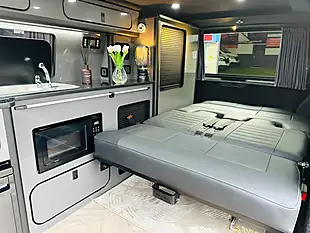 Used 2016 Volkswagen Transporter Campervan Brown - Interior and Exterior details 11