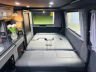 Used 2016 Volkswagen Transporter Campervan Brown - Interior and Exterior details 5
