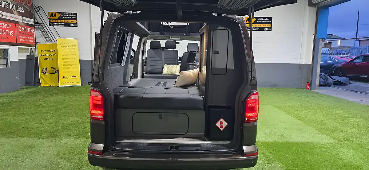 Used 2016 Volkswagen Transporter Campervan Brown - Interior and Exterior details 8