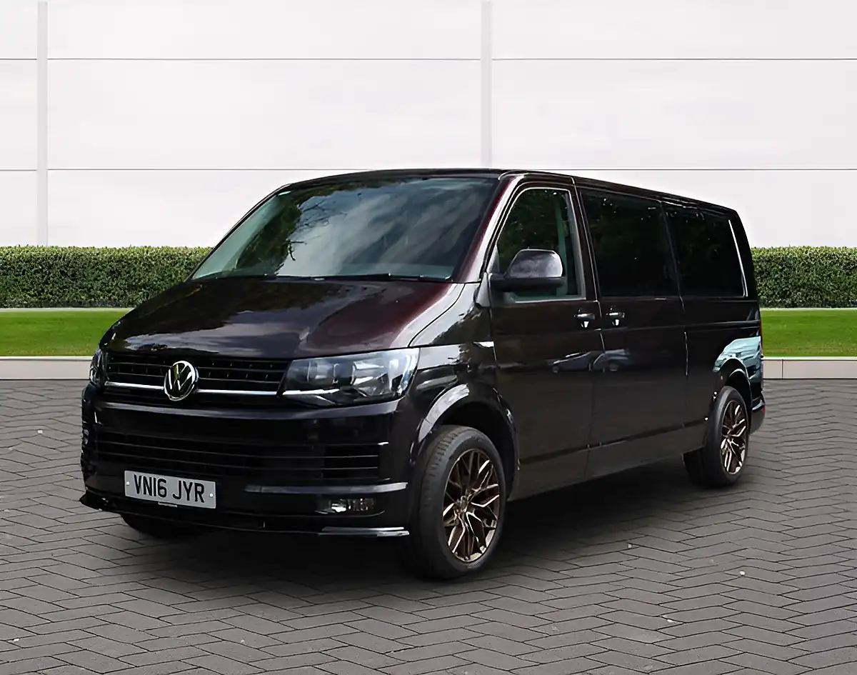 Used 2016 Volkswagen Transporter Dsg Auto Purple - Interior and Exterior details 20
