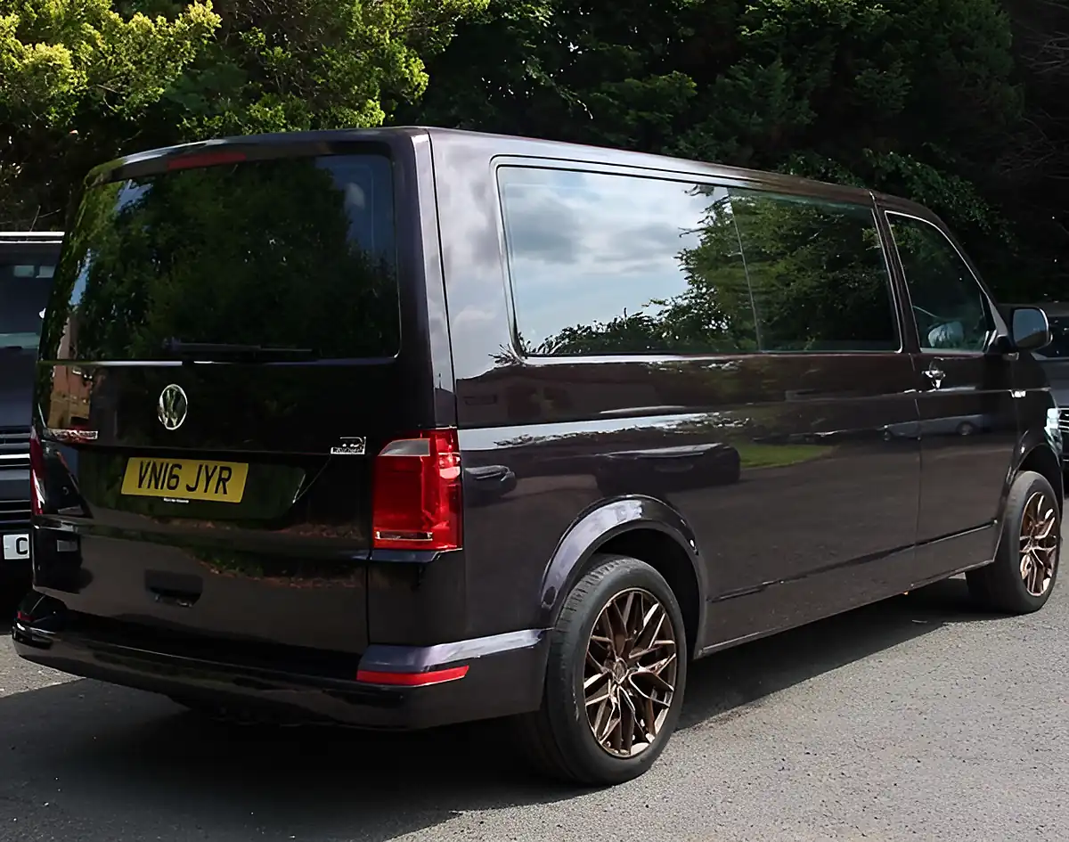 Used 2016 Volkswagen Transporter Dsg Auto Purple - Interior and Exterior details 7