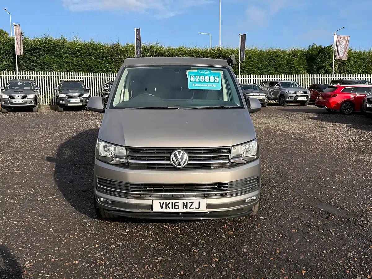 Used 2016 Volkswagen Transporter Highline Beige - Interior and Exterior details 2