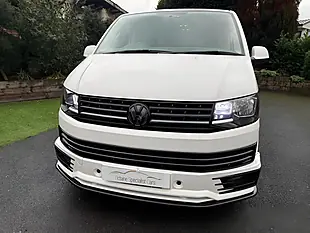 Used 2016 Volkswagen Transporter Shuttle S White - Interior and Exterior details 8