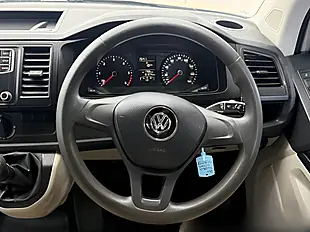Used 2016 Volkswagen Transporter Startline Silver - Interior and Exterior details 10